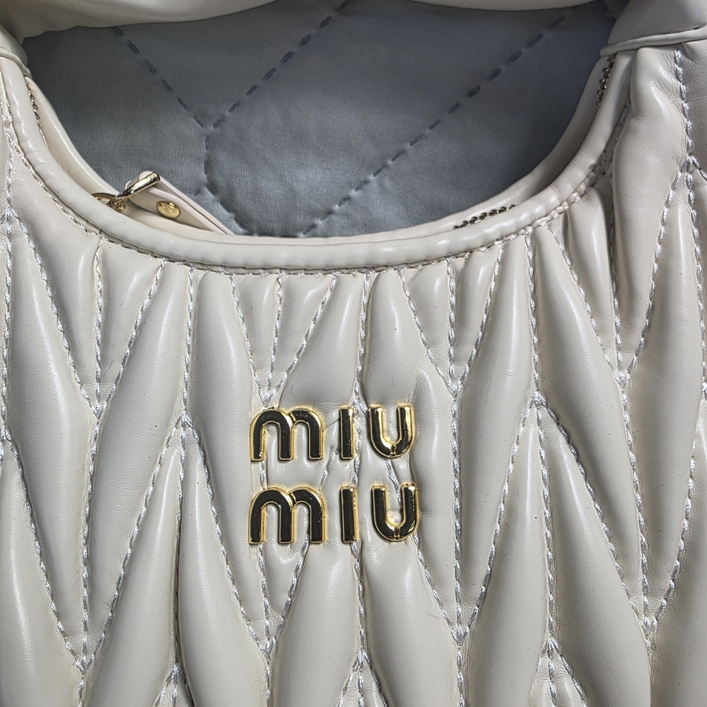 MIU MIU Wander Small White Nappa Leather Hobo Bag Nwt
And Authentic - Picture 4 of 9